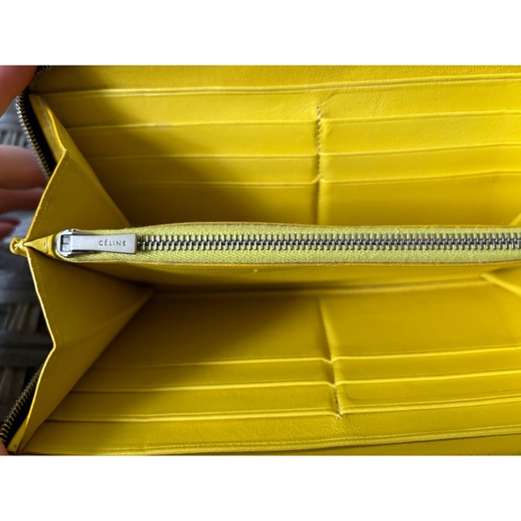 Celine Zip Around Wallet 🐝 - Picture 9 of 14